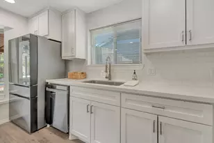 109 Country Ln, League City, TX 77573 - Photo 14