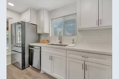109 Country Lane, League City, TX 77573 - Photo 14