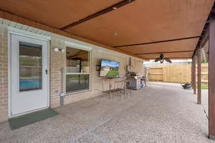 109 Country Ln, League City, TX 77573 - Photo 36