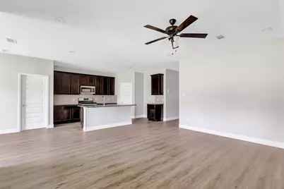 214 Kickapoo Drive, Anahuac, TX 77514 - Photo 10