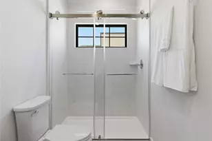 11933 N Hoa Sen Cir, Houston, TX 77072 - Photo 30