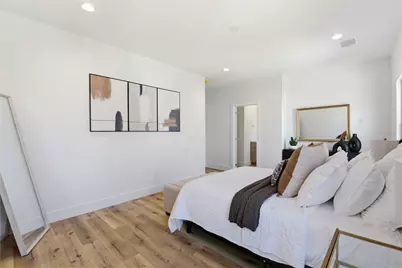 11933 N Hoa Sen Circle, Houston, TX 77072 - Photo 34