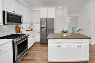 1628 W 24th St, Houston, TX 77008 - Photo 6