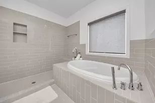 1628 W 24th St, Houston, TX 77008 - Photo 30