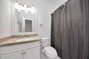 1628 W 24th St, Houston, TX 77008 - Photo 12