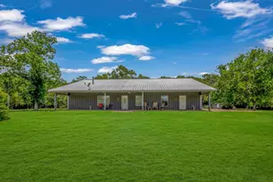 250 County Rd 498, Sweeny, TX 77480 - Photo 2