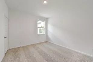 4210 Helmside Ln, Houston, TX 77053 - Photo 32