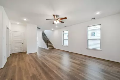 4210 Helmside Lane, Houston, TX 77053 - Photo 6