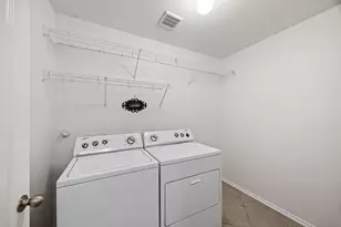 2118 Midnight Ln, Houston, TX 77047 - Photo 24