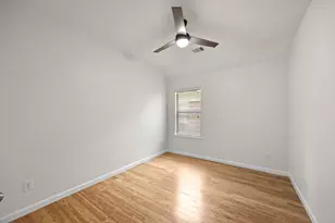 2118 Midnight Ln, Houston, TX 77047 - Photo 20