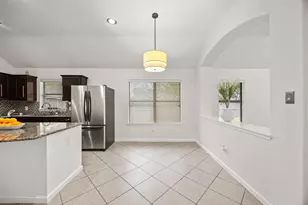 2118 Midnight Ln, Houston, TX 77047 - Photo 8