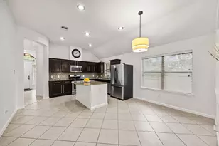 2118 Midnight Ln, Houston, TX 77047 - Photo 6