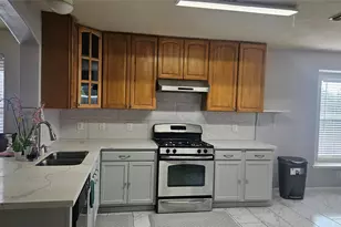9611 Drummond Cliff, Houston, TX 77064 - Photo 6