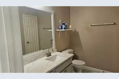 9611 Drummond Cliff, Houston, TX 77064 - Photo 12