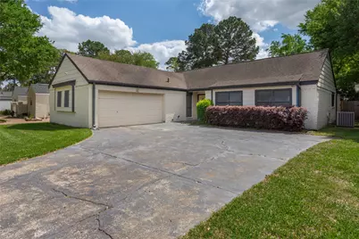 8903 Wilson Reid Drive, Houston, TX 77040 - Photo 2