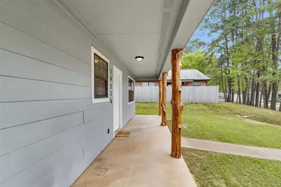 14236 E Ravine Run, Willis, TX 77318 - Photo 6