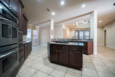 8303 Crescent Knolls Drive, Richmond, TX 77406 - Photo 8