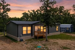 553 Redberry Rd, Somerville, TX 77879 - Photo 2