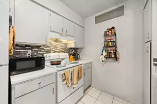 12905 Woodforest Blvd, Houston, TX 77015 - Photo 14