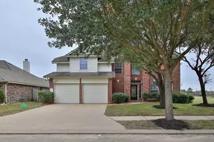 17011 Mariners Bay Dr, Houston, TX 77095 - Photo 1