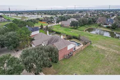 17011 Mariners Bay Drive, Houston, TX 77095 - Photo 32