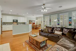 4024 Lanark Ln, Houston, TX 77025 - Photo 4