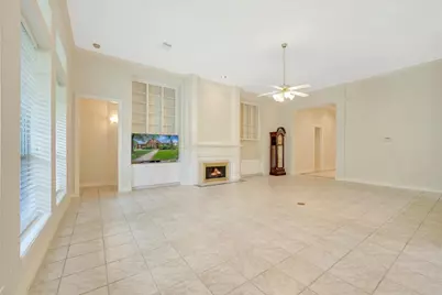 15511 Pinenut Bay Court, Houston, TX 77059 - Photo 16