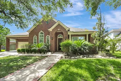 15511 Pinenut Bay Court, Houston, TX 77059 - Photo 2