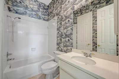 15511 Pinenut Bay Court, Houston, TX 77059 - Photo 34