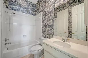 15511 Pinenut Bay Ct, Houston, TX 77059 - Photo 34