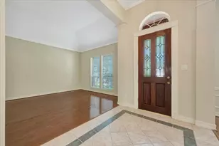 15511 Pinenut Bay Ct, Houston, TX 77059 - Photo 4