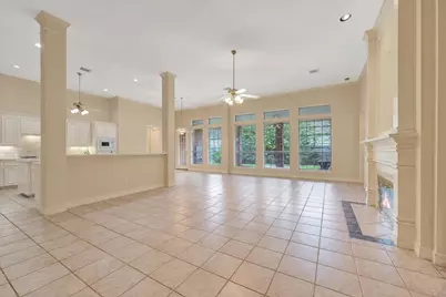 15511 Pinenut Bay Court, Houston, TX 77059 - Photo 30