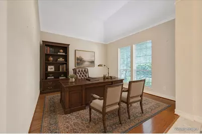 15511 Pinenut Bay Court, Houston, TX 77059 - Photo 6