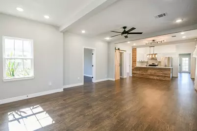 2119 Carter Street, Houston, TX 77008 - Photo 4
