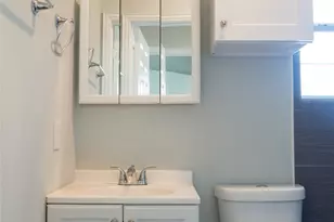 308 E 31st St, Houston, TX 77018 - Photo 8