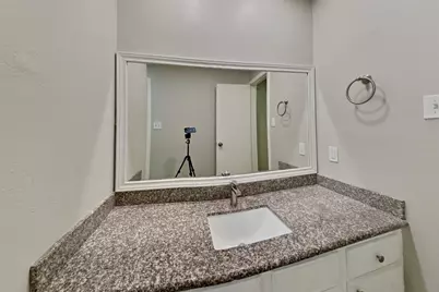 11 Fiddleleaf Court, The Woodlands, TX 77381 - Photo 18