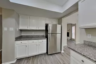 11 Fiddleleaf Ct, The Woodlands, TX 77381 - Photo 4