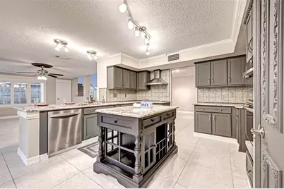 1549 Beaconshire Road, Houston, TX 77077 - Photo 20