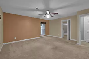 402 Pine Manor Dr, Conroe, TX 77385 - Photo 12