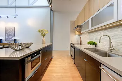 1312 Live Oak Street #218, Houston, TX 77003 - Photo 6