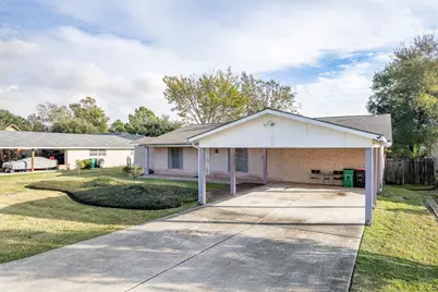 114 Caldwell Street, Baytown, TX 77520 - Photo 2