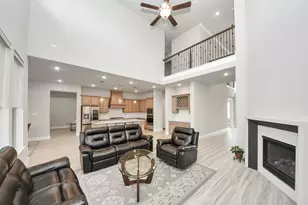 10015 Crescent Wood Dr, Missouri City, TX 77459 - Photo 20