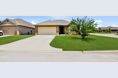 100 Oakwood Court, Huntsville, TX 77320 - Photo 2
