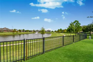 9155 Monarch Field Ln, Cypress, TX 77433 - Photo 2