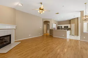 1106 Kerri Ct Ct, Sugar Land, TX 77479 - Photo 8