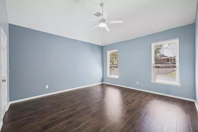 116 N Acacia Park Circle, The Woodlands, TX 77832 - Photo 18