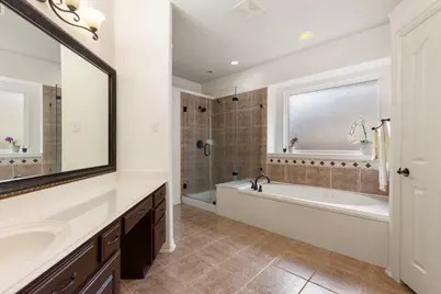 7 Renoir Trail Place, The Woodlands, TX 77382 - Photo 18