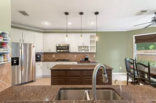 7 Renoir Trail Pl, The Woodlands, TX 77382 - Photo 12