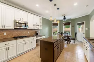 7 Renoir Trail Pl, The Woodlands, TX 77382 - Photo 16