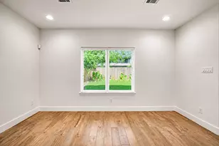 3605 Billingsley St, Houston, TX 77009 - Photo 16